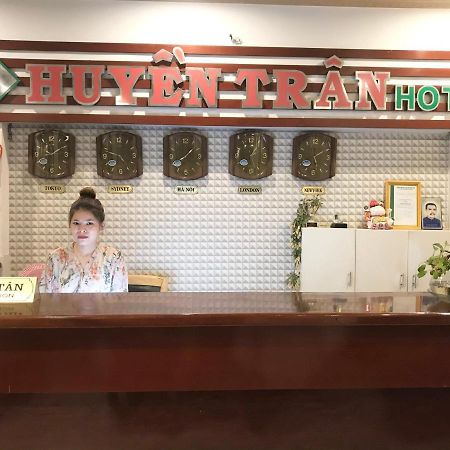 Huyen Tran Hotel Can Tho Buitenkant foto