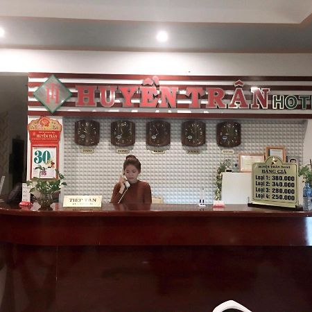Huyen Tran Hotel Can Tho Buitenkant foto