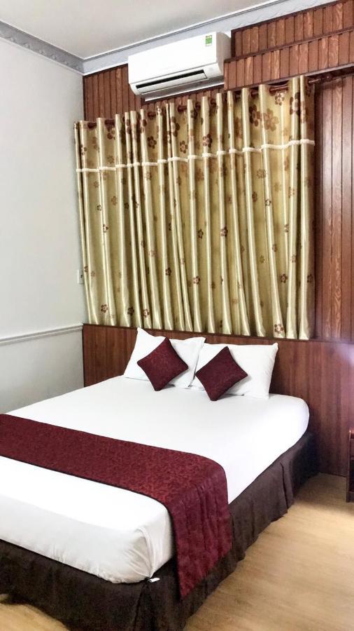 Huyen Tran Hotel Can Tho Buitenkant foto