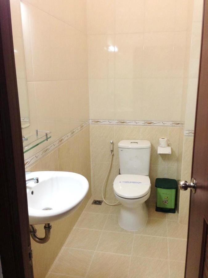 Huyen Tran Hotel Can Tho Buitenkant foto