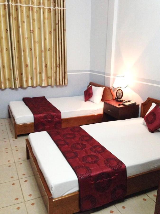 Huyen Tran Hotel Can Tho Buitenkant foto